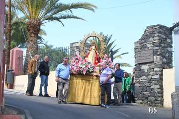 La Candelaria callejea por Tara en su día grande de sus fiestas en Telde/FJS Fotografía.